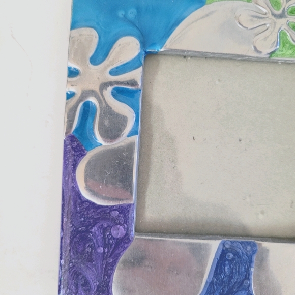 Metal frame - Picture 3 of 5